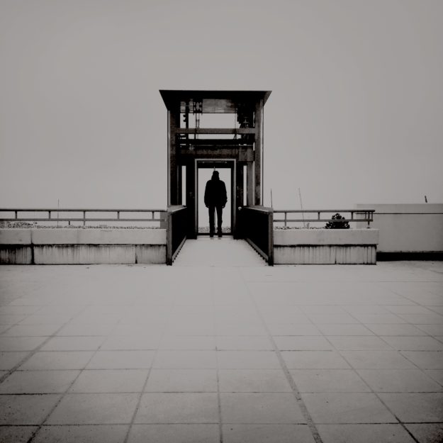 hipstamatic schwarz-weiß Foto Fahrstuhl zur Hölle in Schilksee